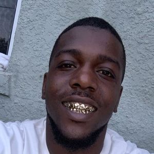 Meet your Posher, Chuck